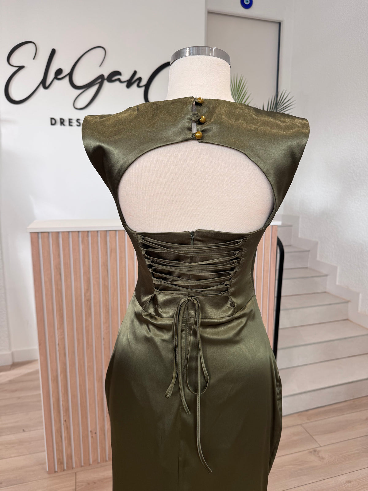 LAYA DRESS